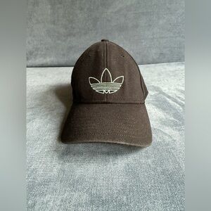 Adidas Originals Classic Outline Logo Black Structured Snap Back Hat One Size